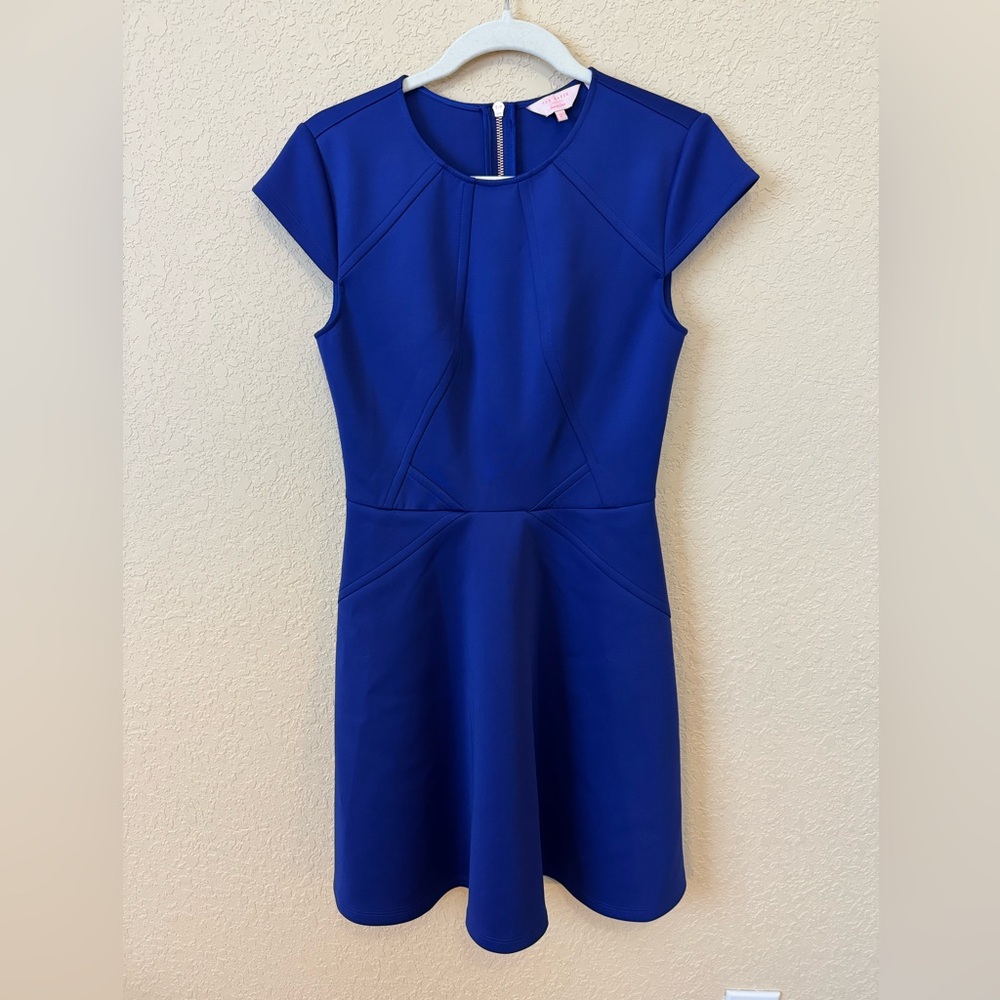 Ted Baker London Cap Sleeve Skater Dress in blue. Size 2